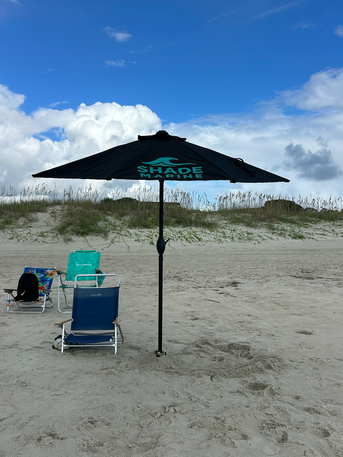 Umbrella with ShadeLock Ground Anchor and Universal Mount